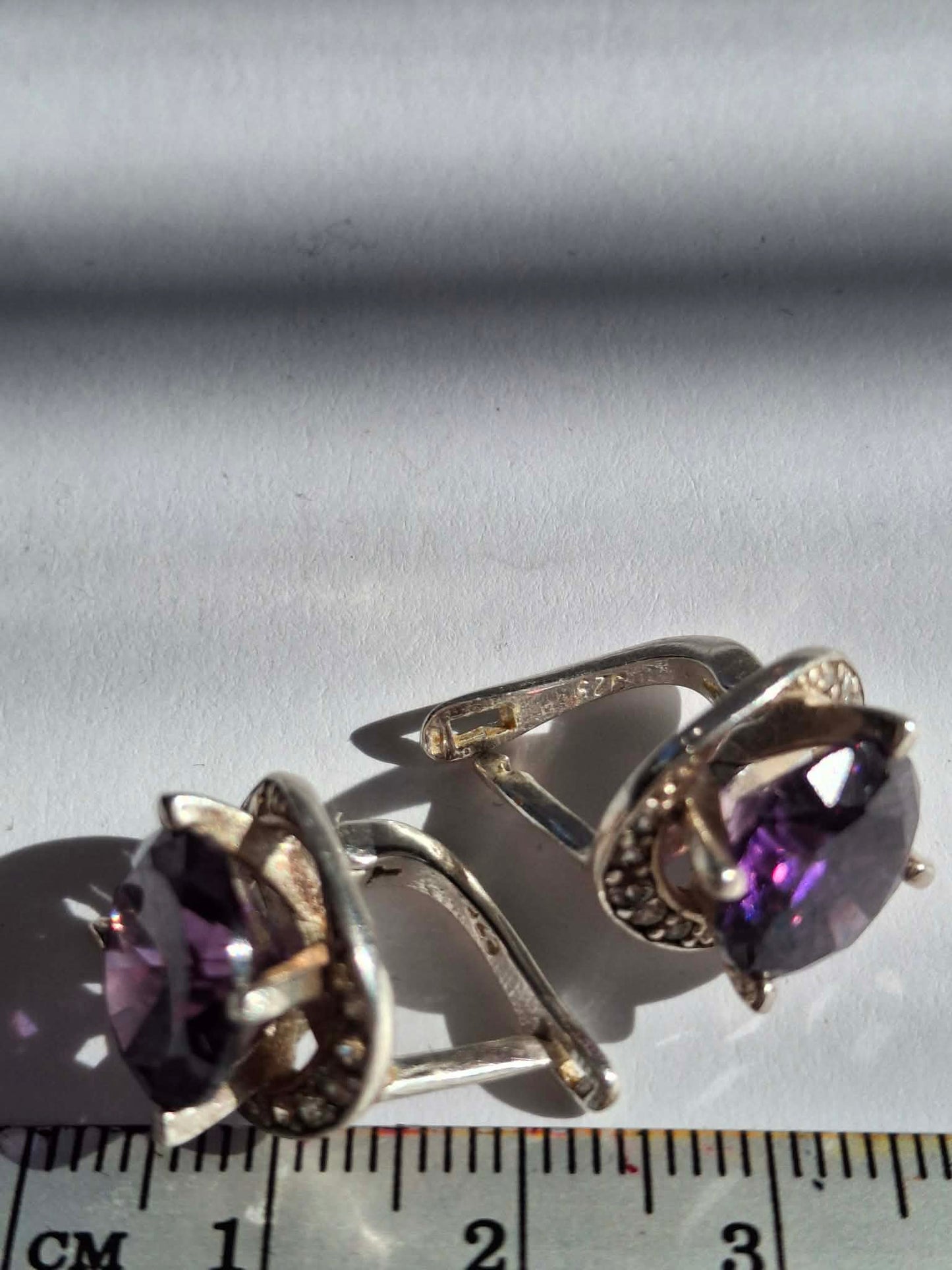 Cercei argint grei cu piatră zirconiu mov