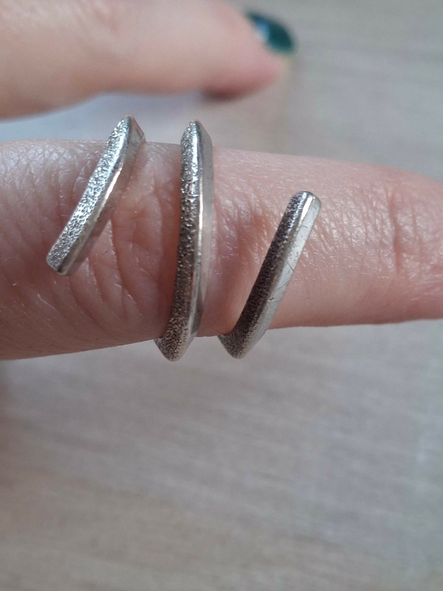 Inel argint spirală